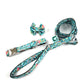 Collier, laisse et noeud papillon stylé pour petit et grand chien bleu turquoise, vert et rose de french caramelle collection flowerette menthe